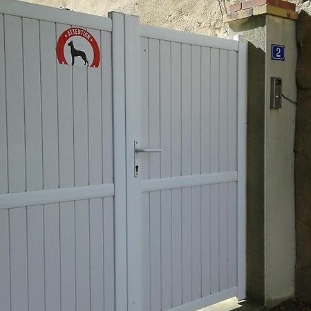 Bed and Breakfast Les Croisettes Le Pin  Экстерьер фото